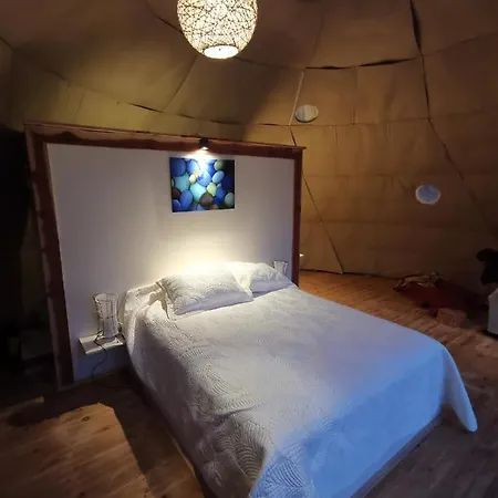 Tuerkdomes Glamping 캠프장